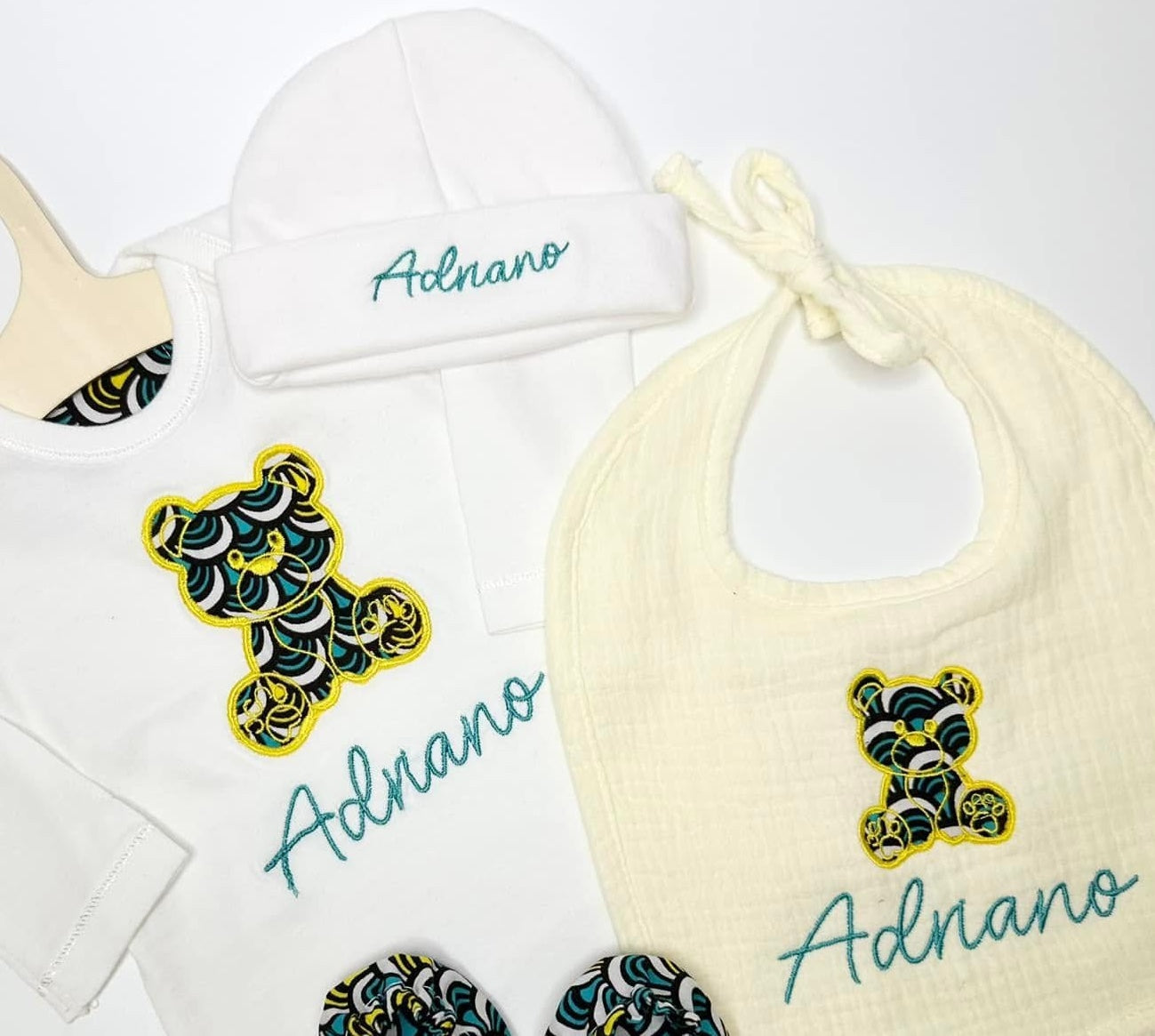 Bonnet de naissance personnalisé
