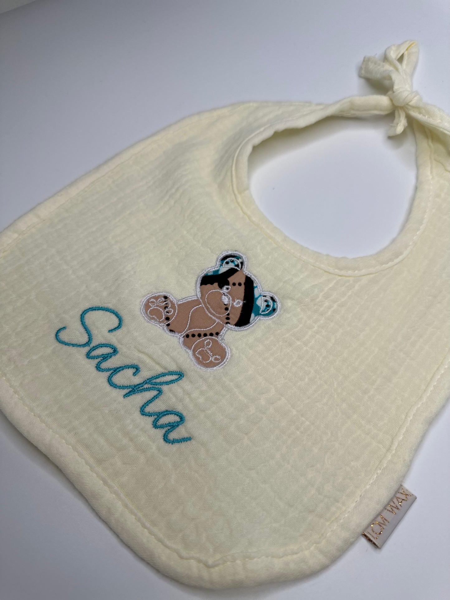 Bavoir bébé personnalisé